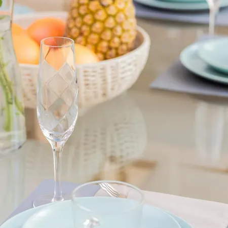 Orlowo Park - Spacious With Winter Garden By Renters Daire *