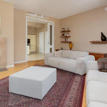 Daire Orlowo Park - Spacious With Winter Garden By Renters Gdynia