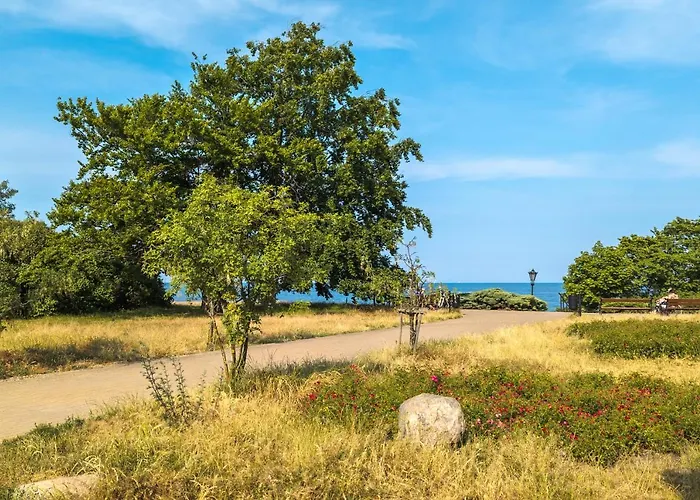 Apartamento Orlowo Park - Spacious With Winter Garden By Renters *