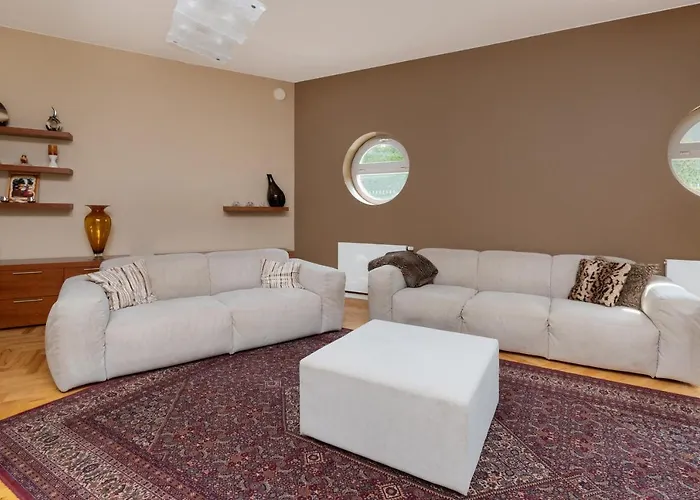 Orlowo Park - Spacious With Winter Garden By Renters *